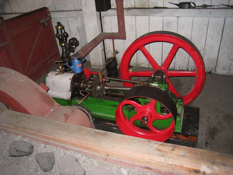 2011 UK England Beamish 0420.jpg - A trip to England in 2011 included time to visit the town of Beamish. A great outdoor "living history" museum, a large church and a closed castle.